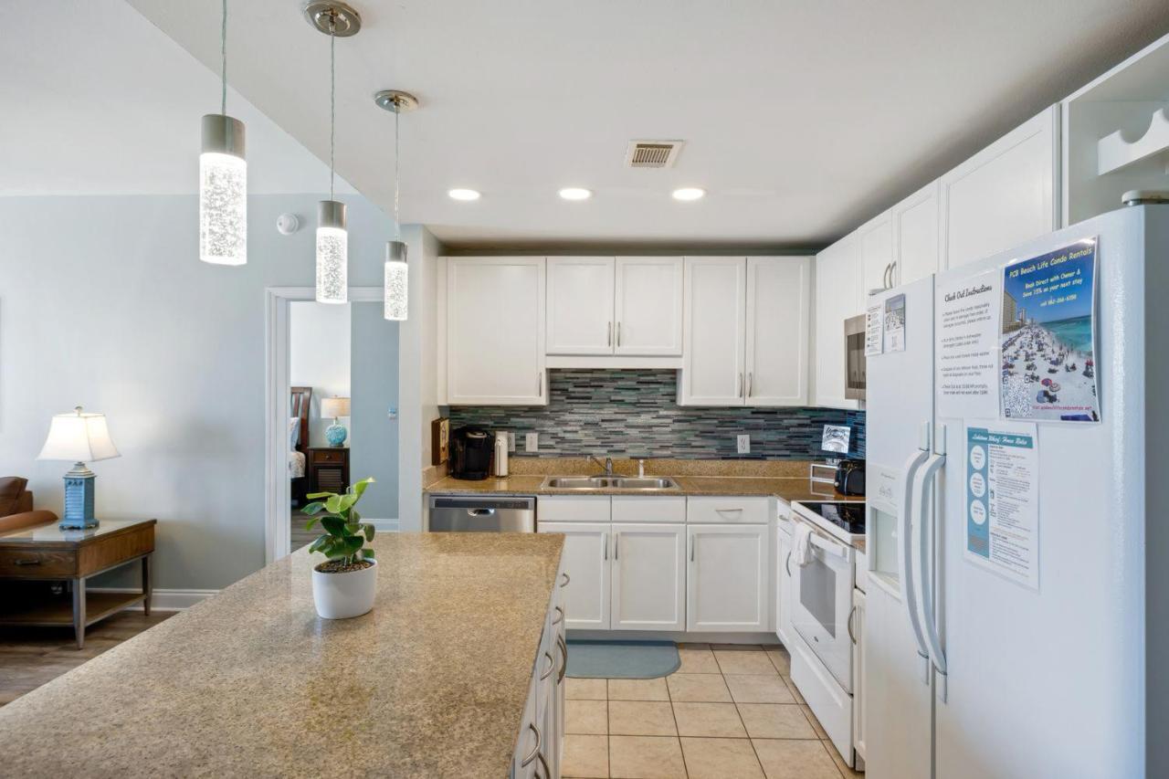 Laketown Wharf! Sleeps 9 - Condo, Stunning Ocean Views! By Dolce Getaways Pcb Casa de Férias Panama City Beach