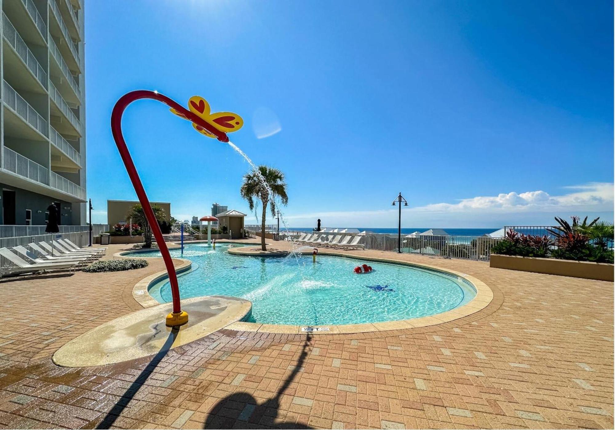 Laketown Wharf! Sleeps 9 - Condo, Stunning Ocean Views! By Dolce Getaways Pcb Casa de Férias Panama City Beach